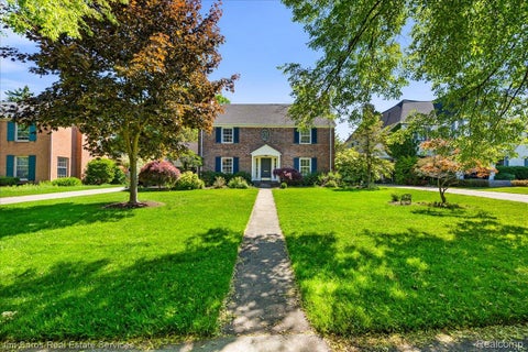 Photo of 628 Middlesex Road, Grosse Pointe Park City, MI 48230 (MLS # 20261061661)