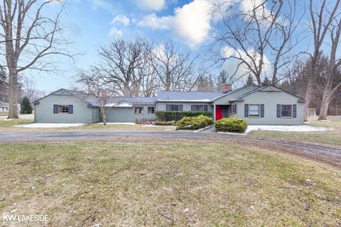 32921 Wing Lake Road Franklin Village MI 48025