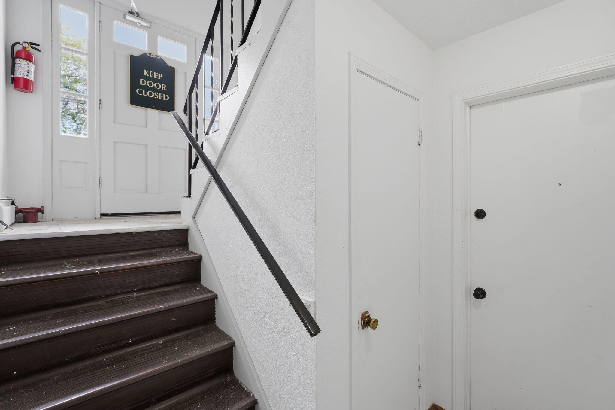 2916 Taft Avenue SW