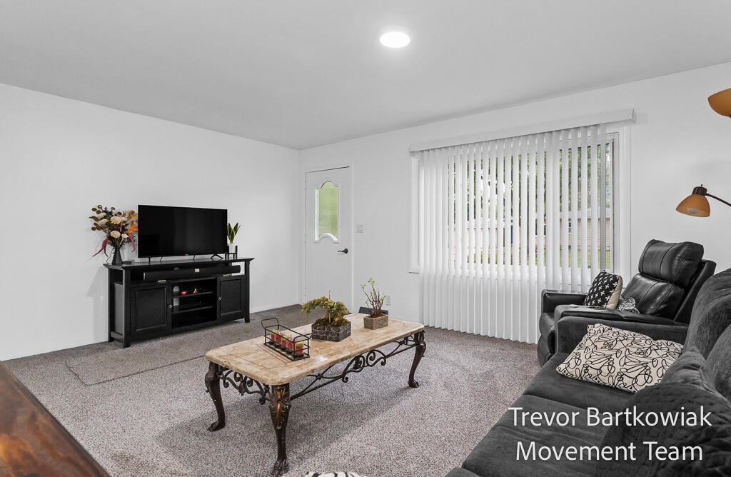 5480 Cheryl Avenue SE