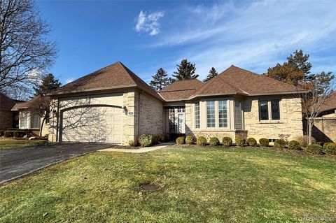 22080 Orchard Way 37 Beverly Hills Village MI 48025