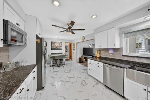Tiny photo for 24414 Lois Lane, Southfield City, MI 48075 (MLS # 20261083150)