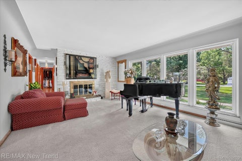 Tiny photo for 24414 Lois Lane, Southfield City, MI 48075 (MLS # 20261083150)