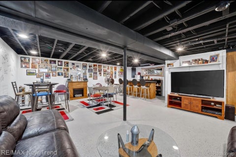Tiny photo for 24414 Lois Lane, Southfield City, MI 48075 (MLS # 20261083150)