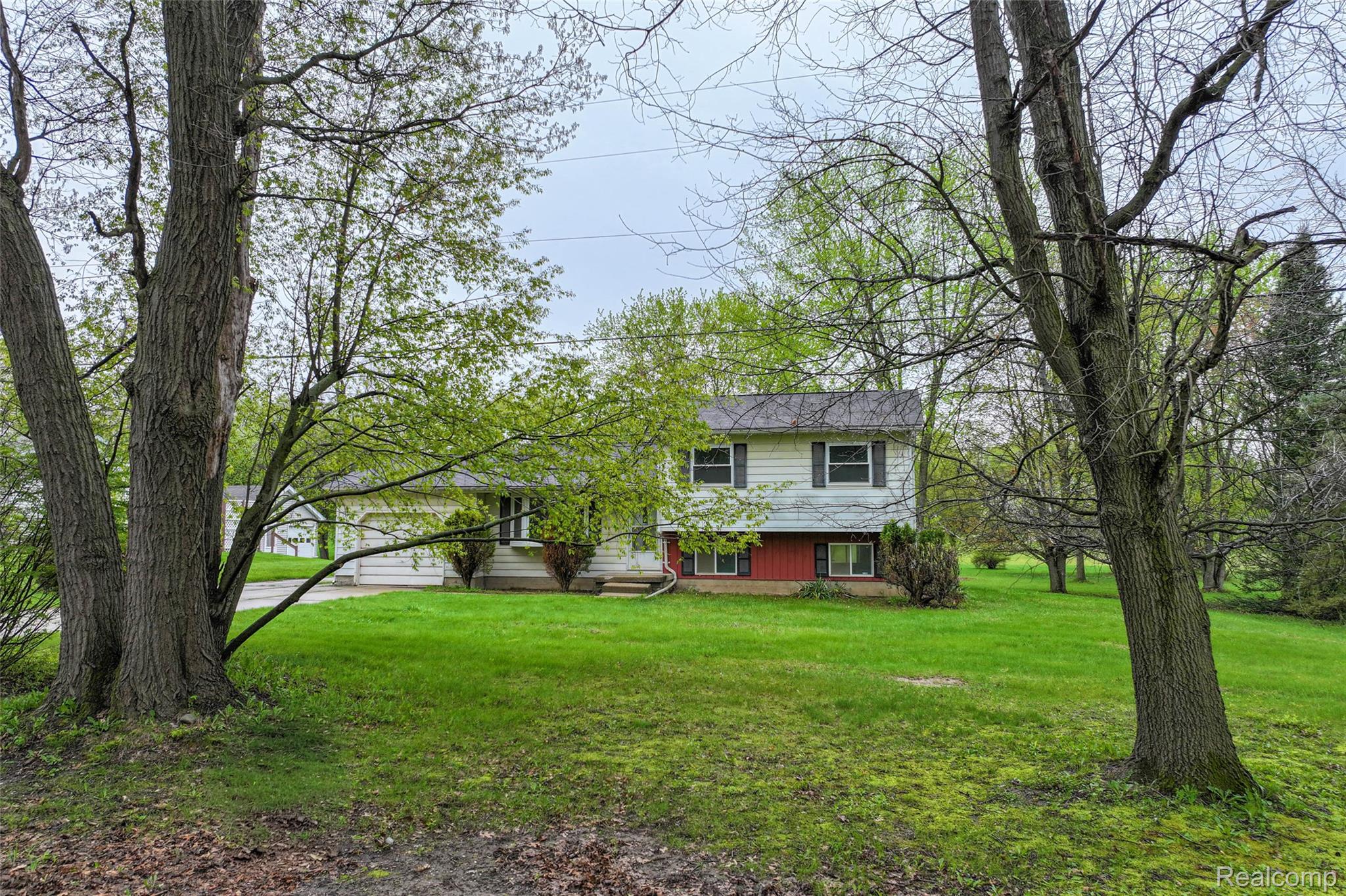 5244 Rood Road