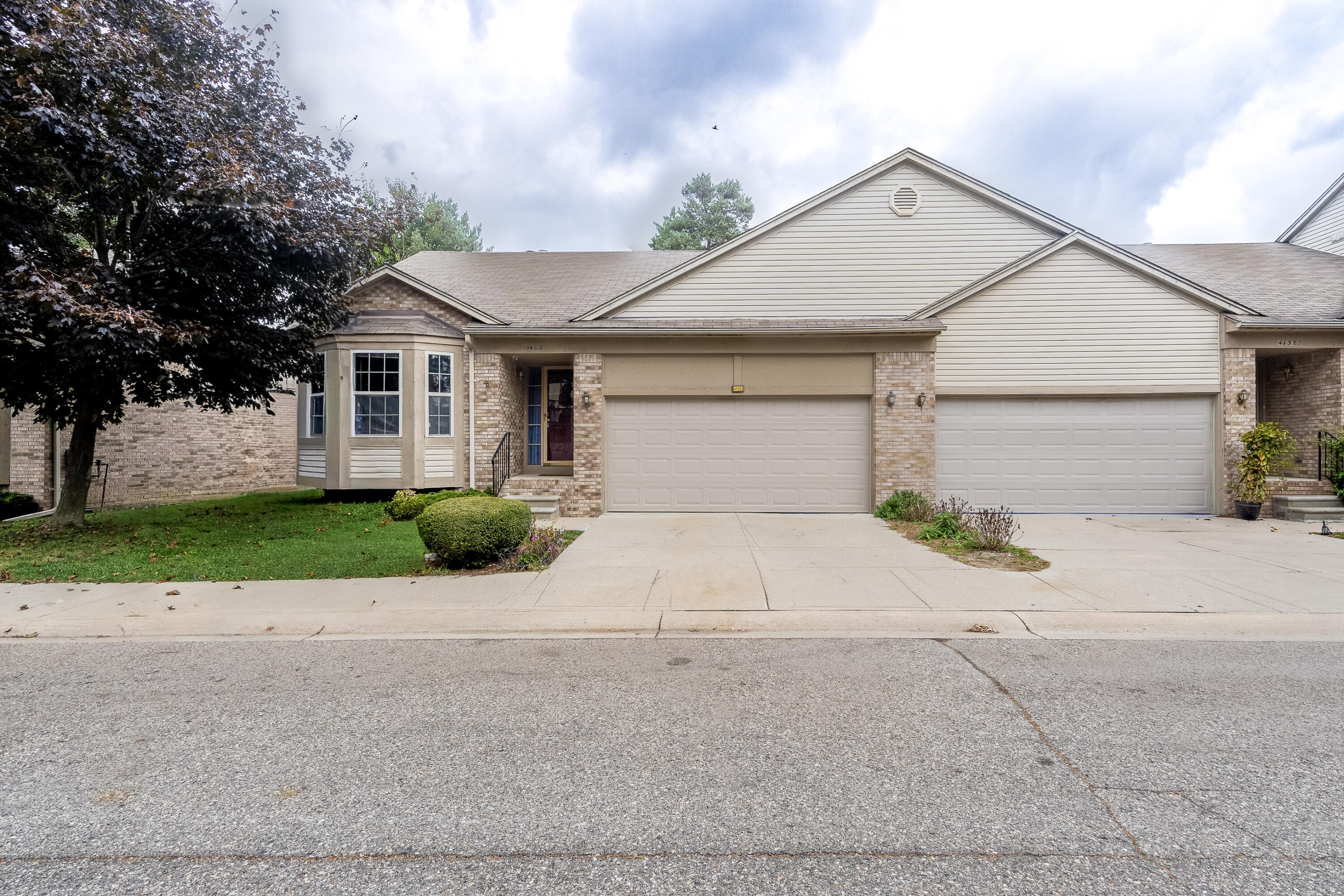 4125 Derray Court