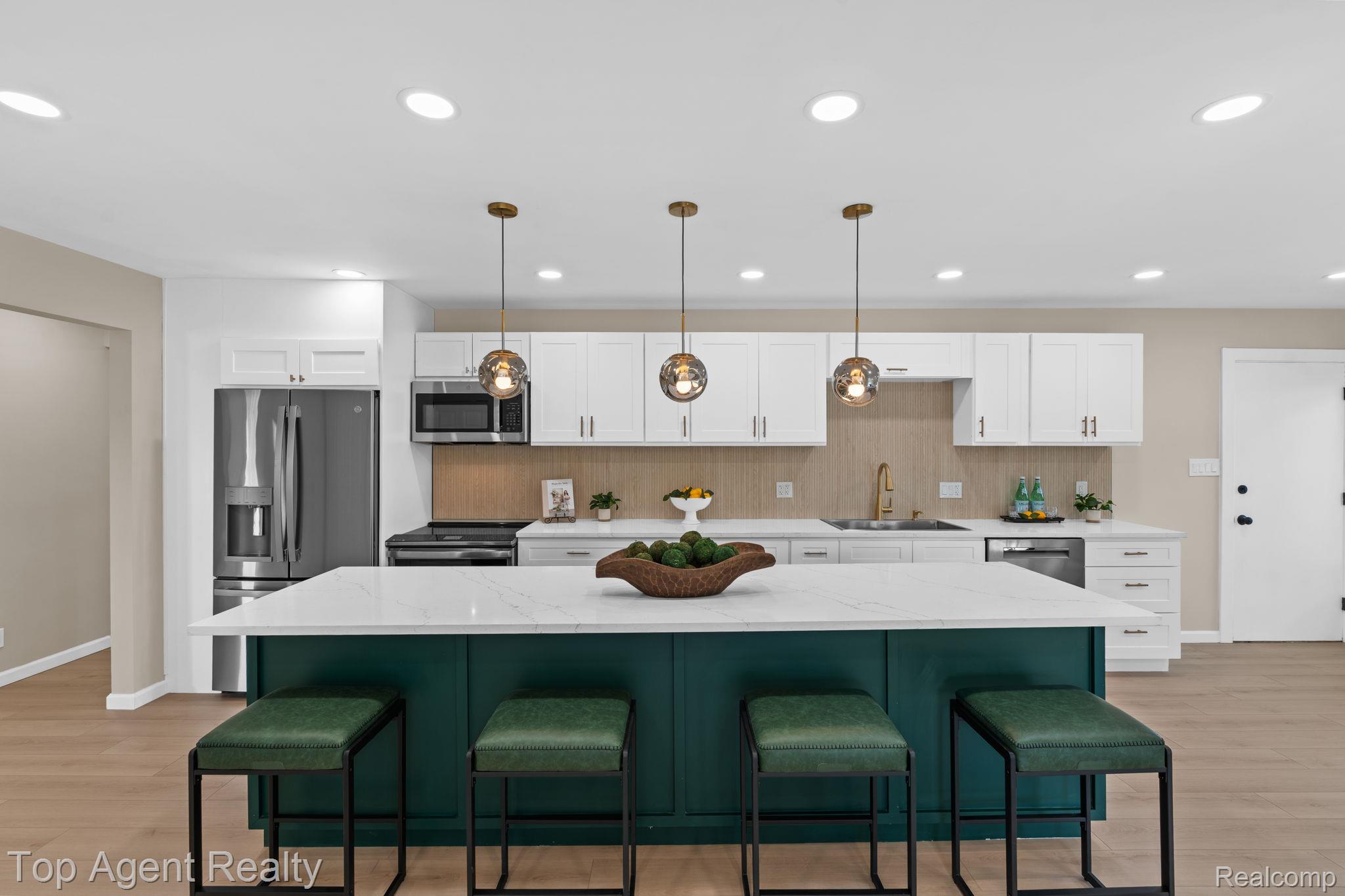 25200 Gardner Street