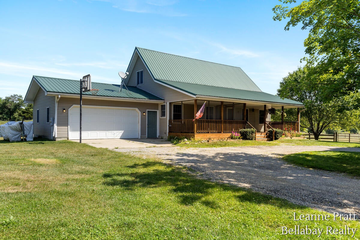 875 E Sager Road