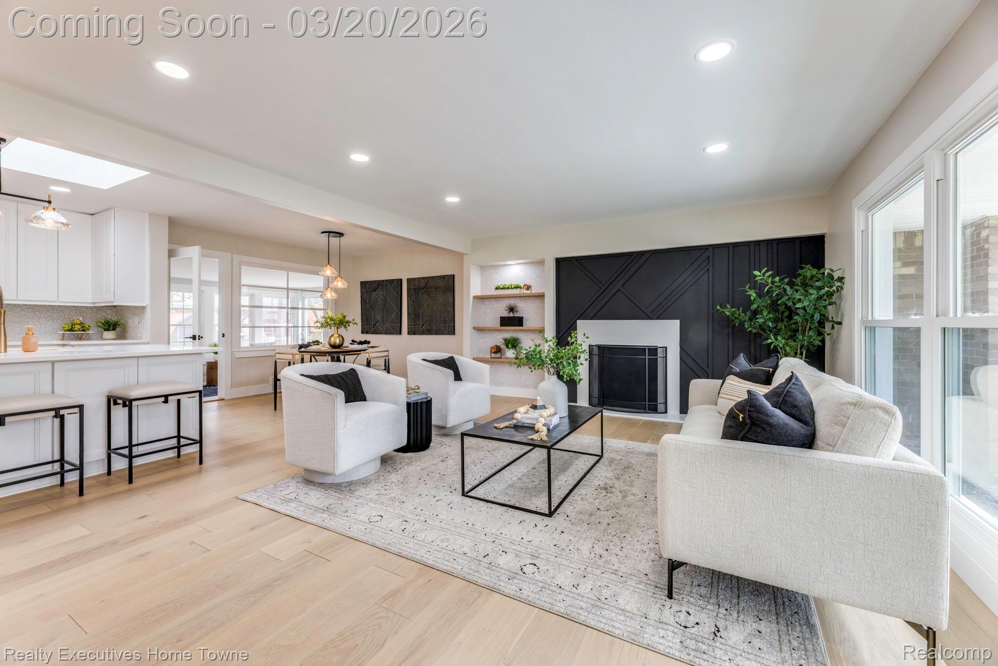 18910 Devonshire Street