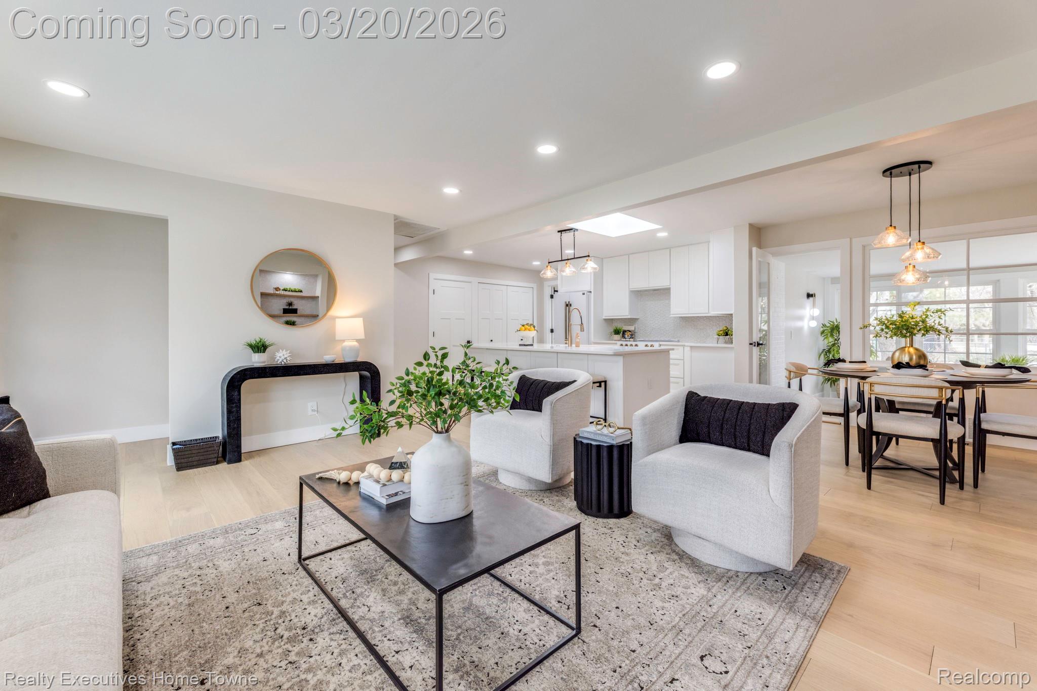 18910 Devonshire Street