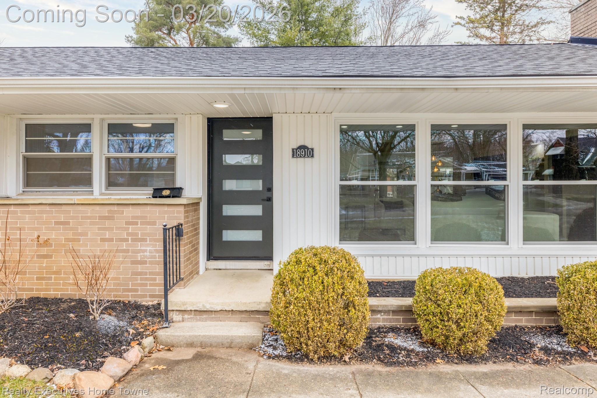 18910 Devonshire Street