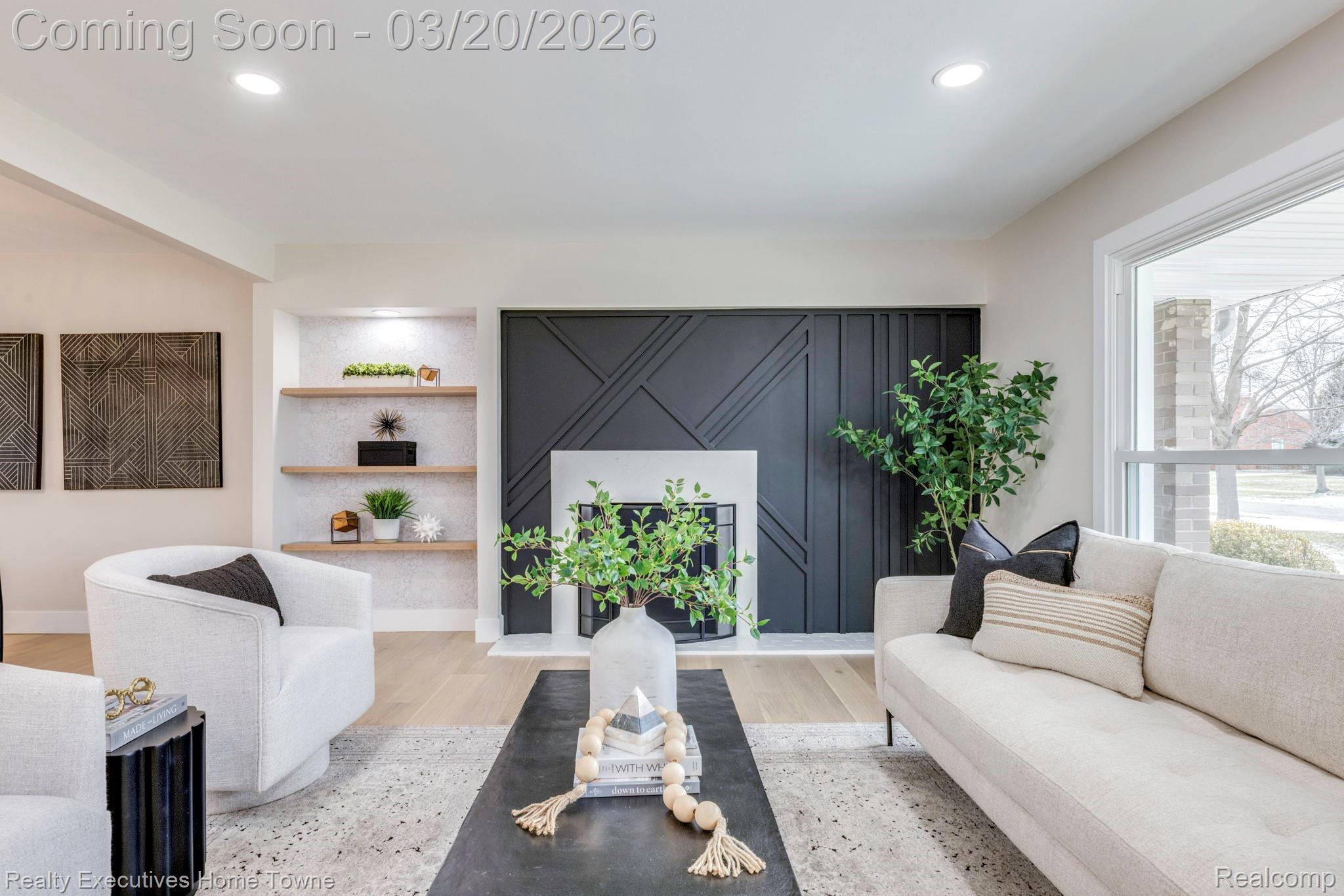 18910 Devonshire Street