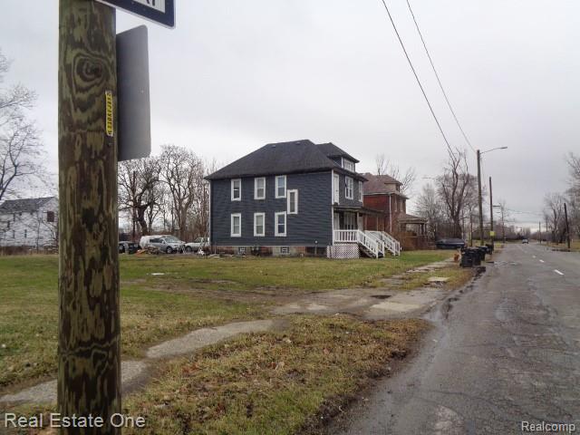 6154 Rosa Parks Boulevard