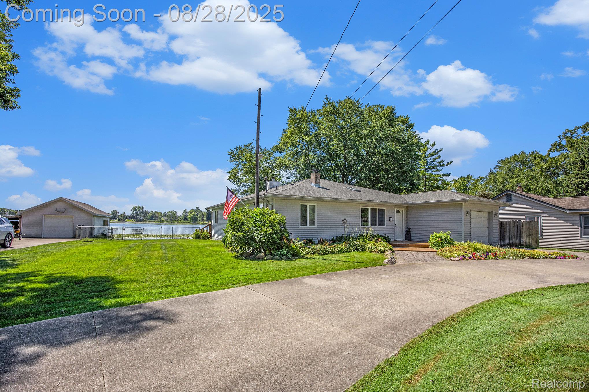 3720 Seymour Lake Road