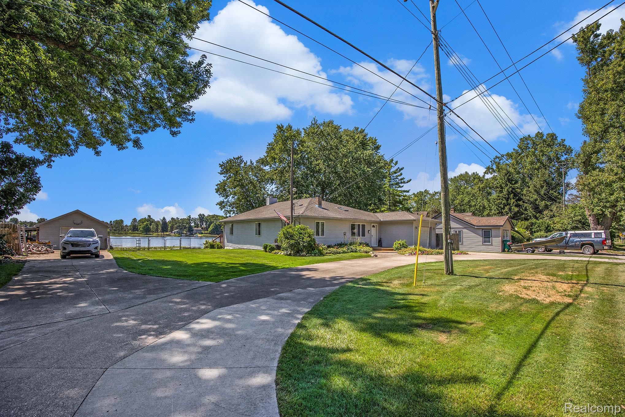 3720 Seymour Lake Road