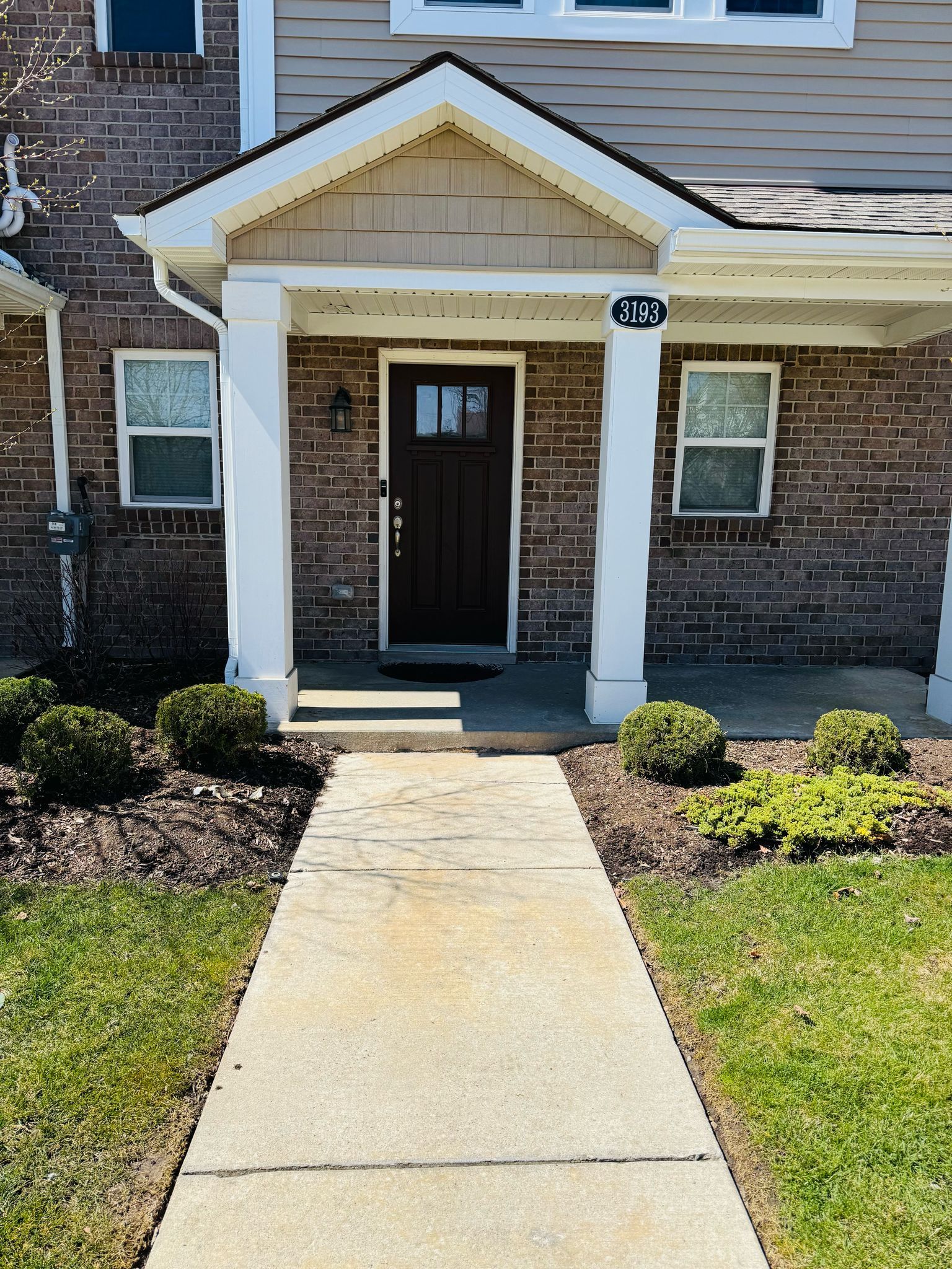 3193 CHAMBERS W