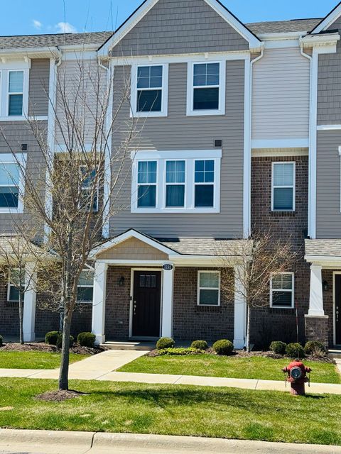 3193 CHAMBERS W Wixom City Oakland MI 48393