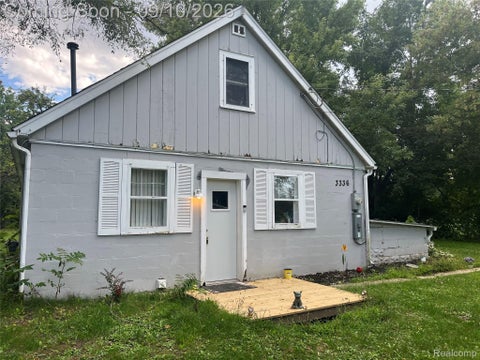 Photo for 3336 E Pierson Rd