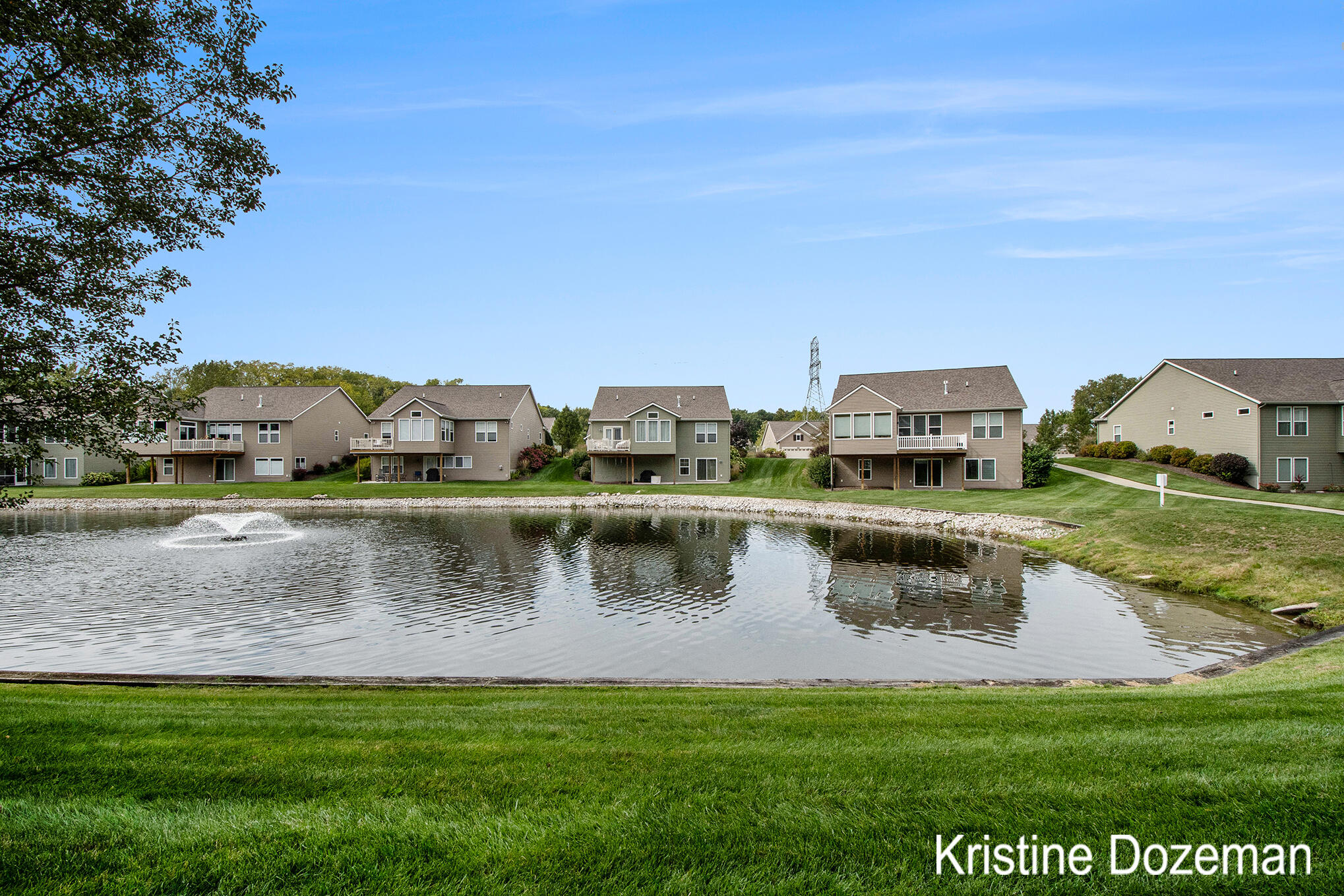 385 Abbey Mill Drive SE