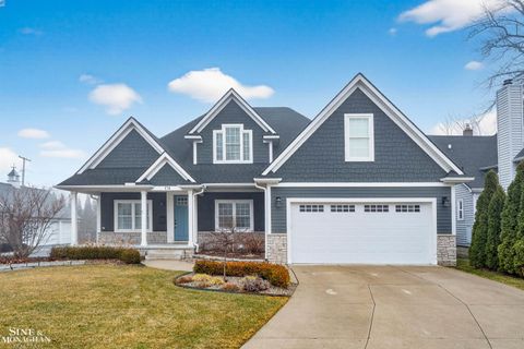 Photo of 174 Kerby Road, Grosse Pointe Farms City, MI 48236 (MLS # 58050201830)