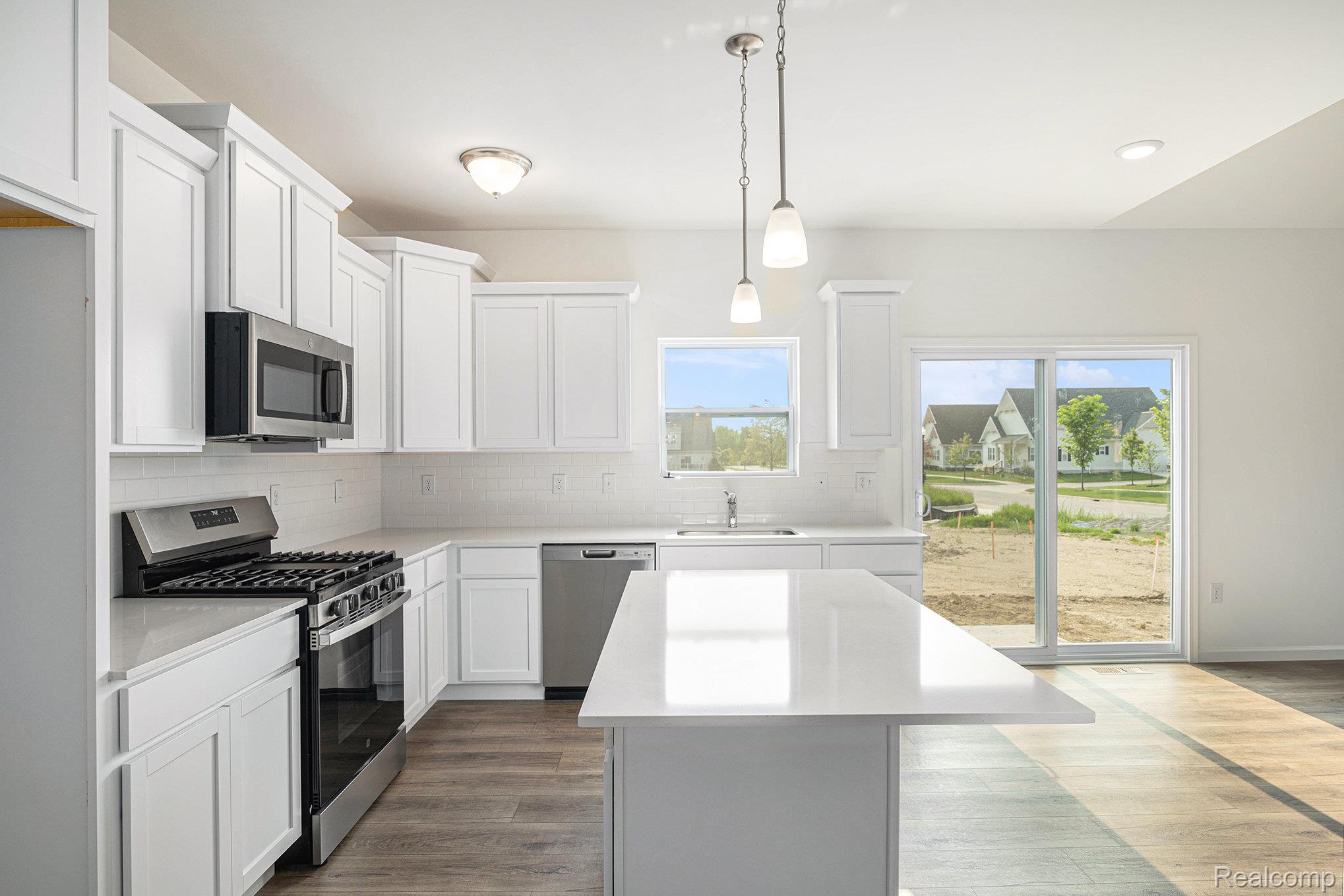 380 Dorchester Drive