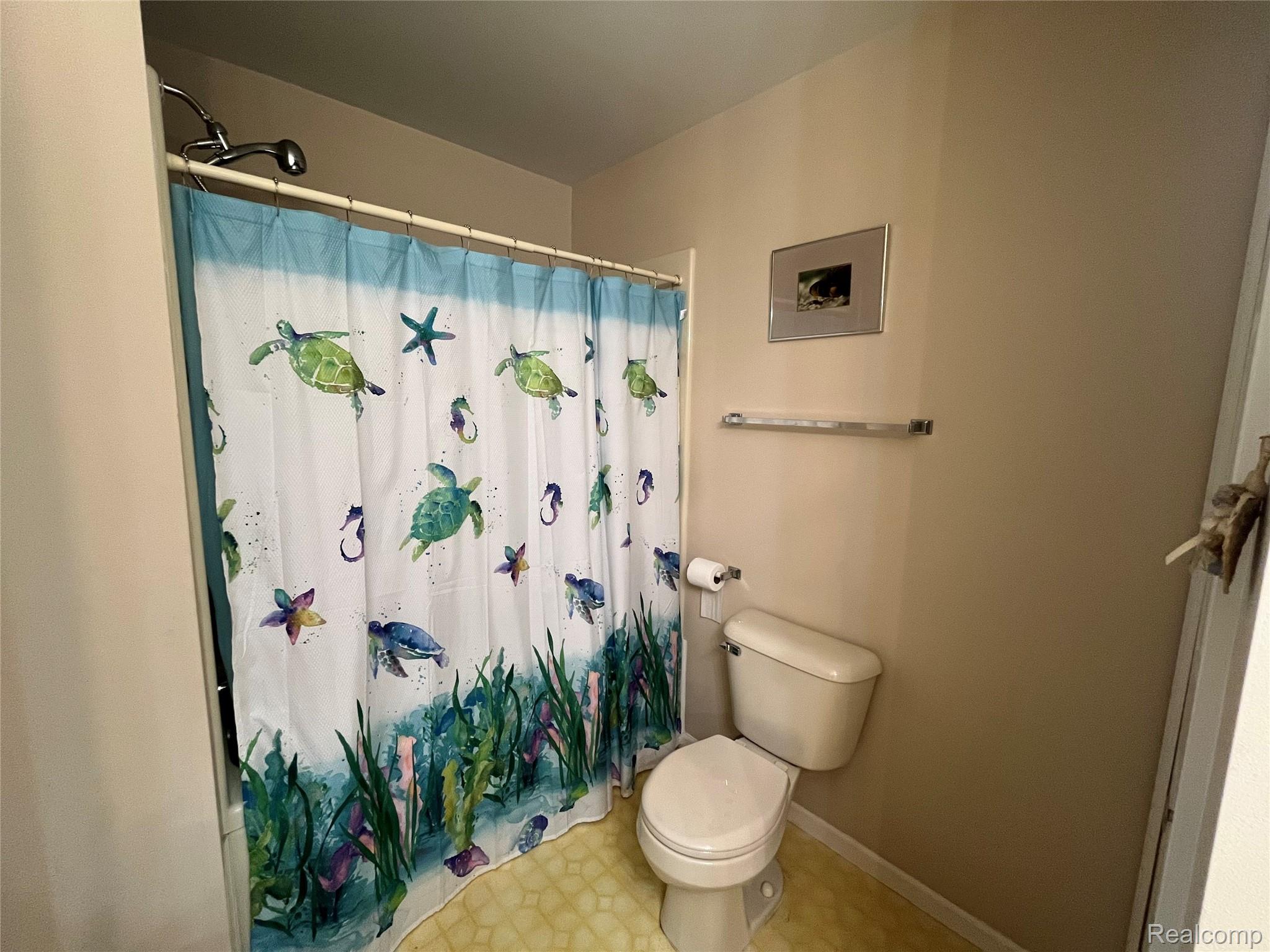 839 Oakwood Drive