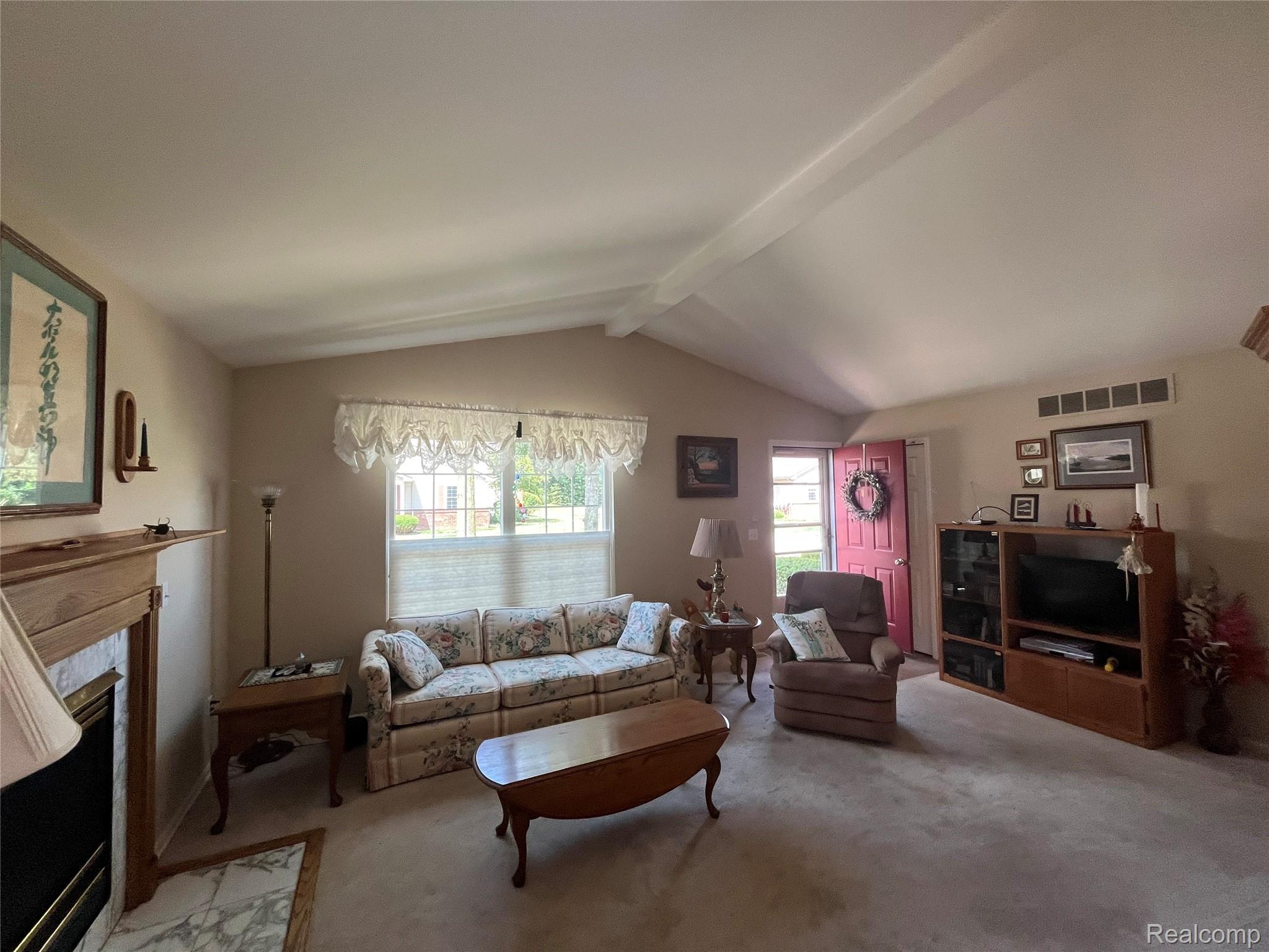 839 Oakwood Drive