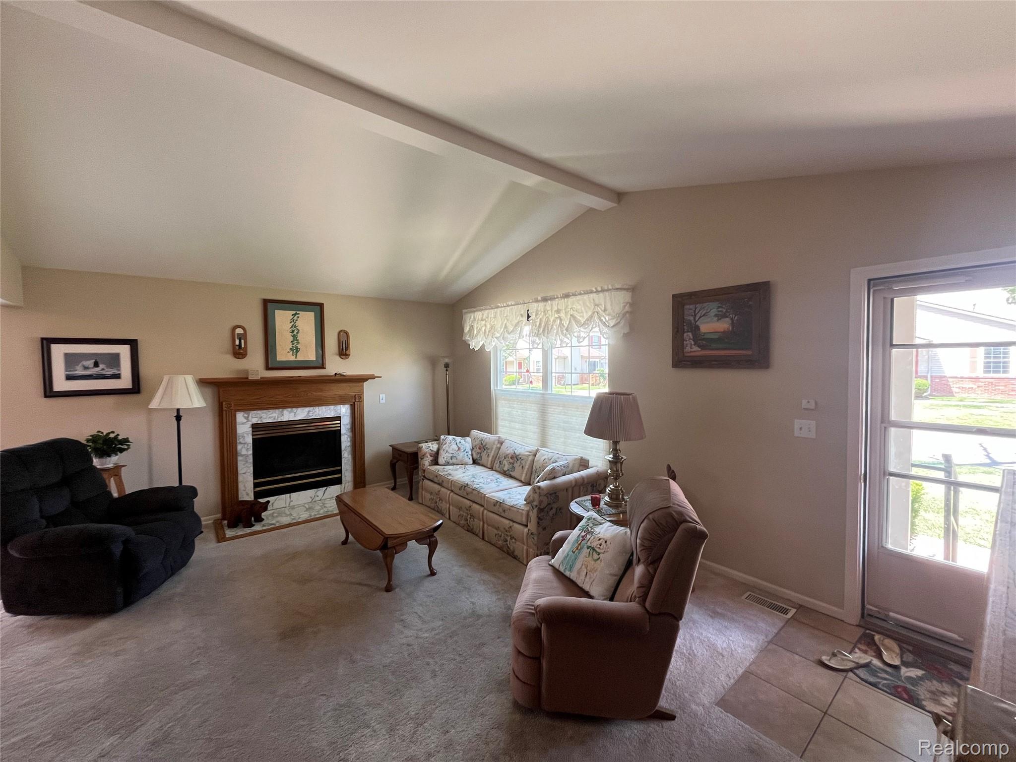 839 Oakwood Drive