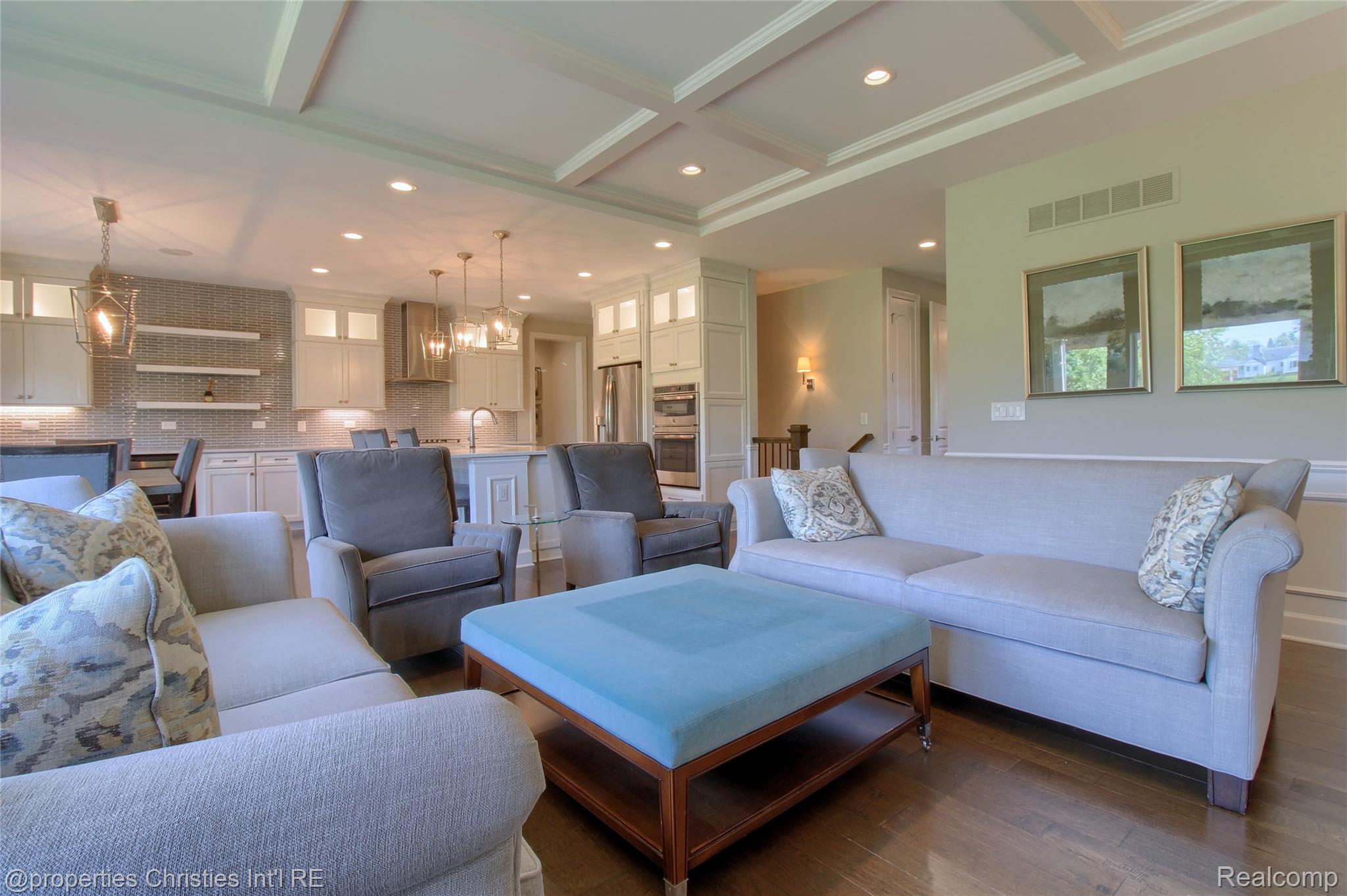 49062 Honey Tree Court