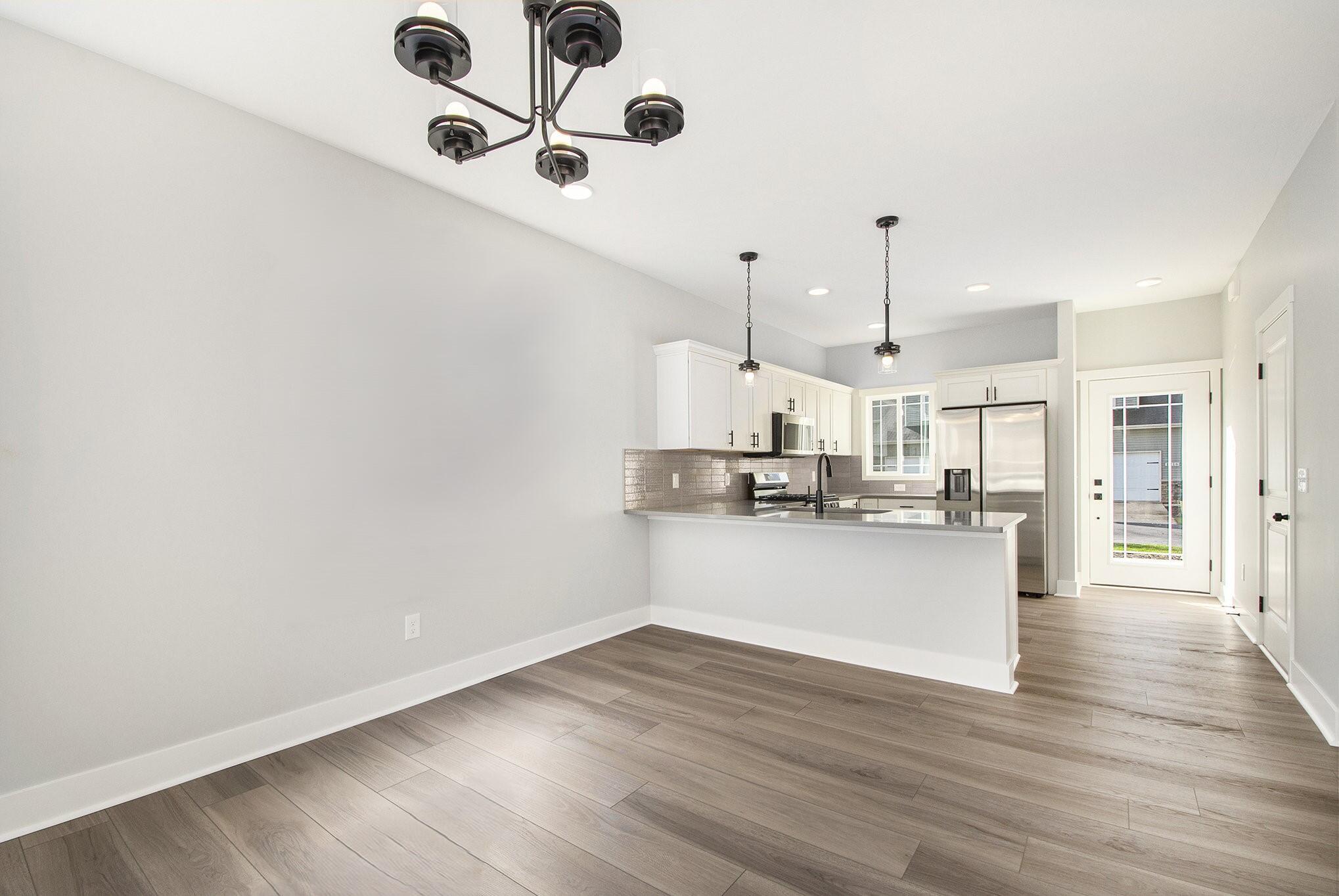 1211 Madera Court SW