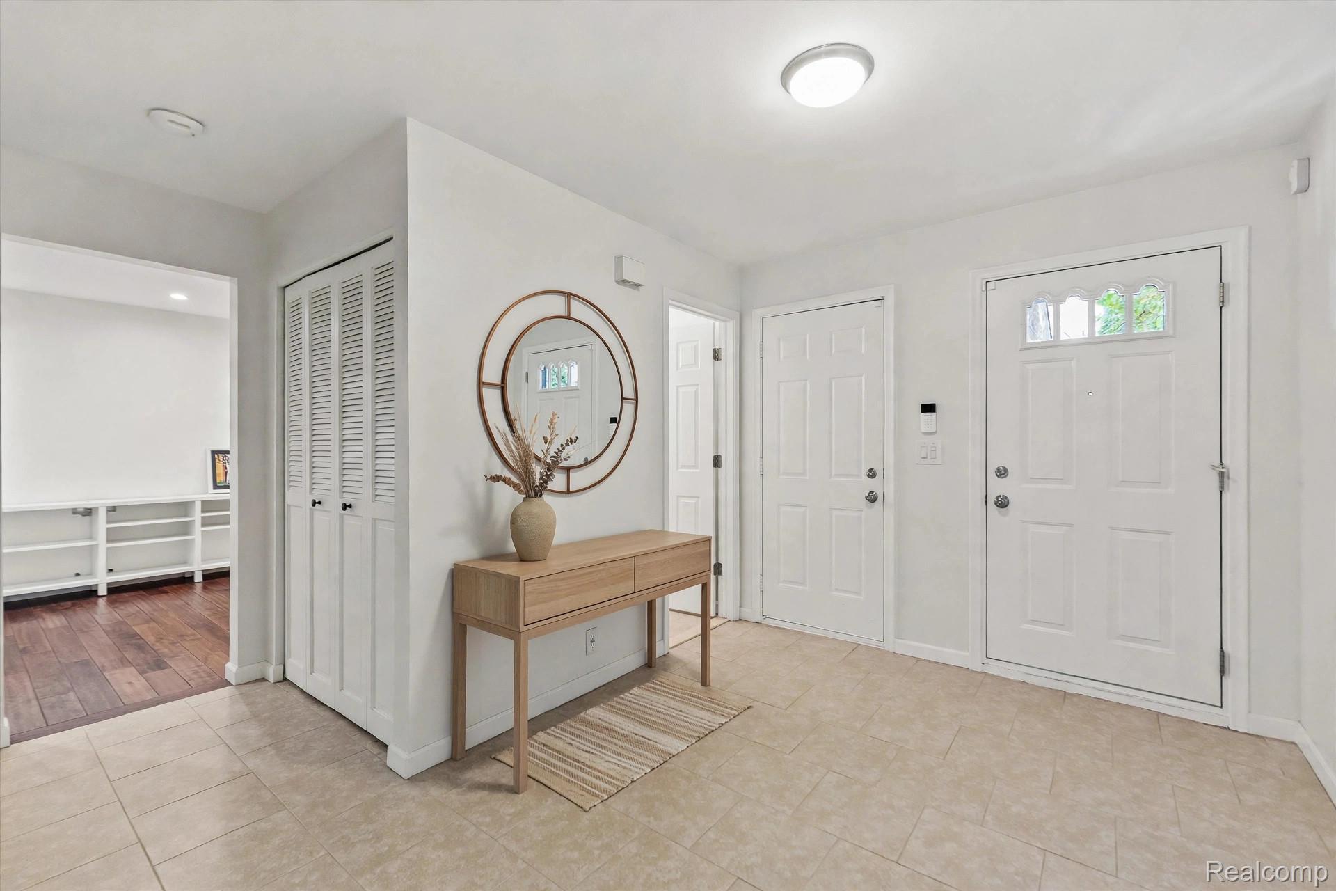 177 E LONG LAKE Road