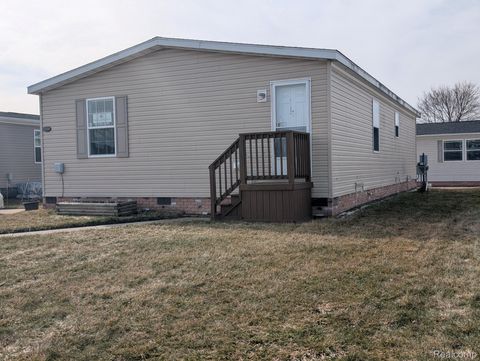 11724 Cedarbrook Drive Green Oak Township MI 48178