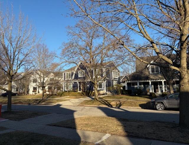 576 Golfview Boulevard