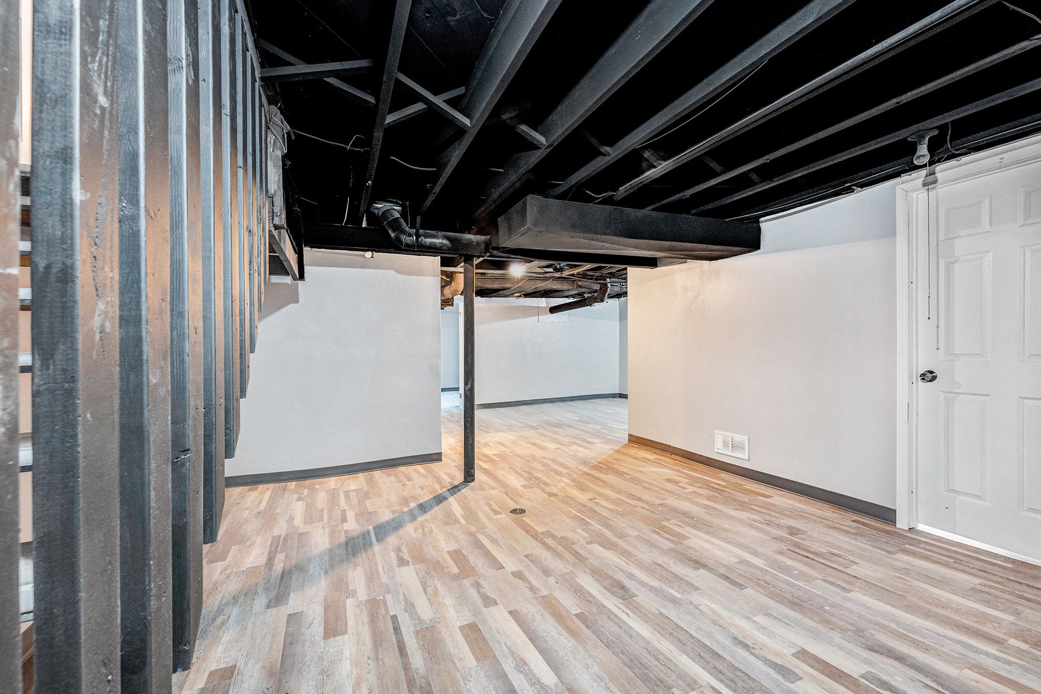 Detroit City Wayne, Michigan 48224, United States, 3 Bedrooms Bedrooms, ,3 BathroomsBathrooms,Residential,Active,100648