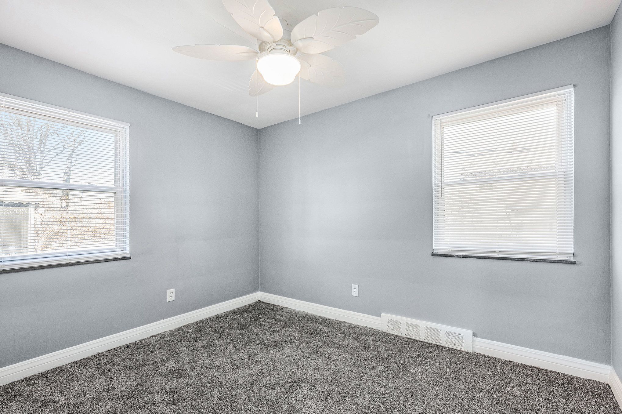 Detroit City Wayne, Michigan 48224, United States, 3 Bedrooms Bedrooms, ,3 BathroomsBathrooms,Residential,Active,100648