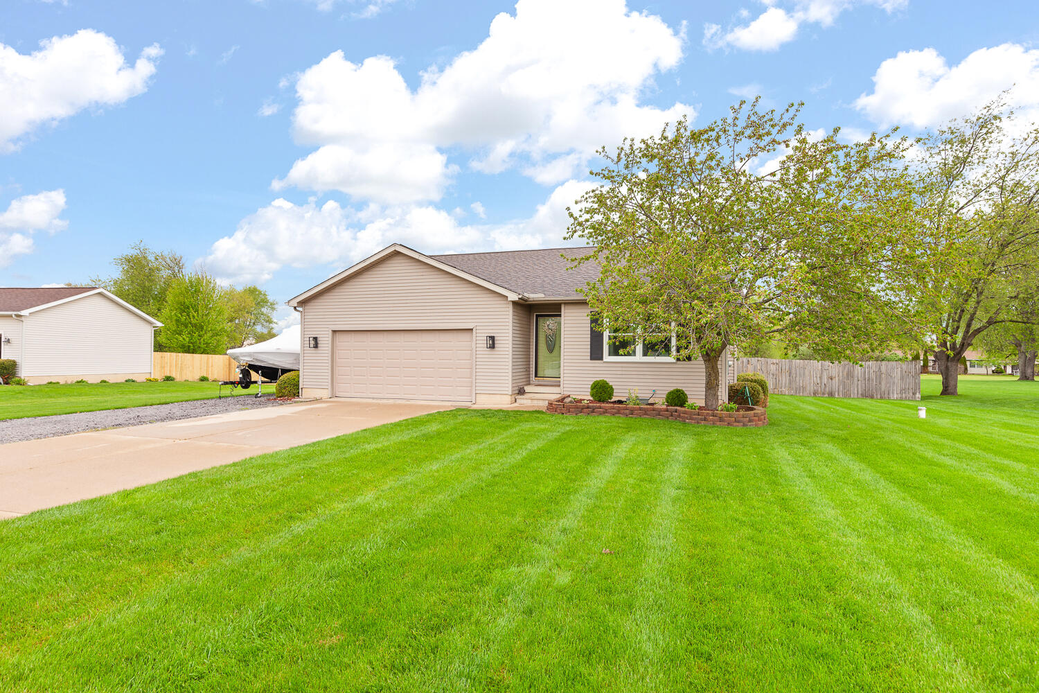 3216 Aspen Trail