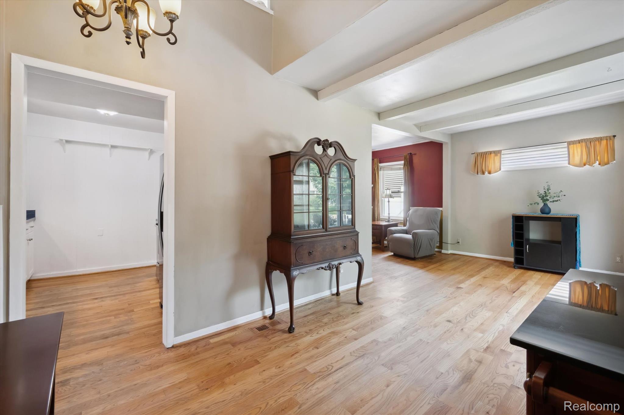 3047 Cumberland Road