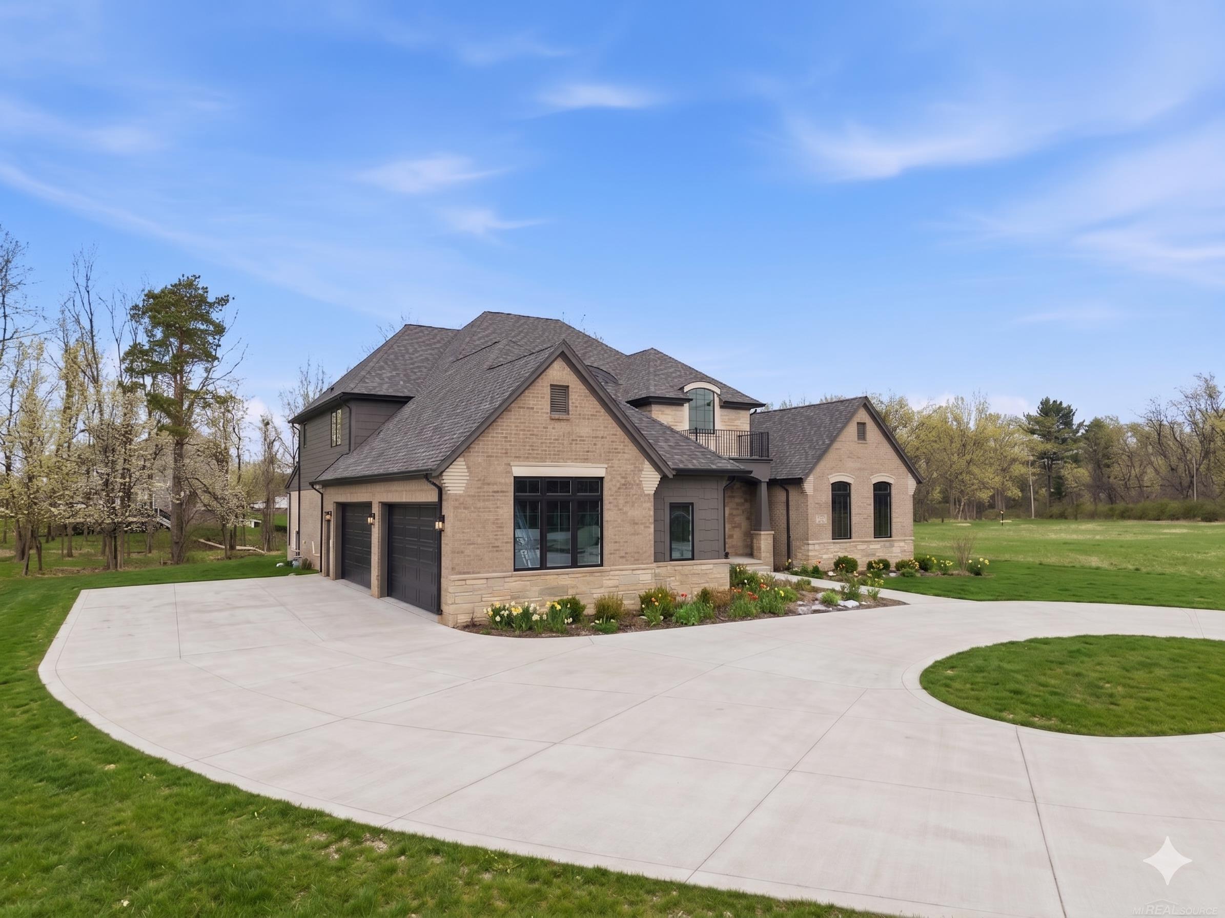 1055 Avon Road