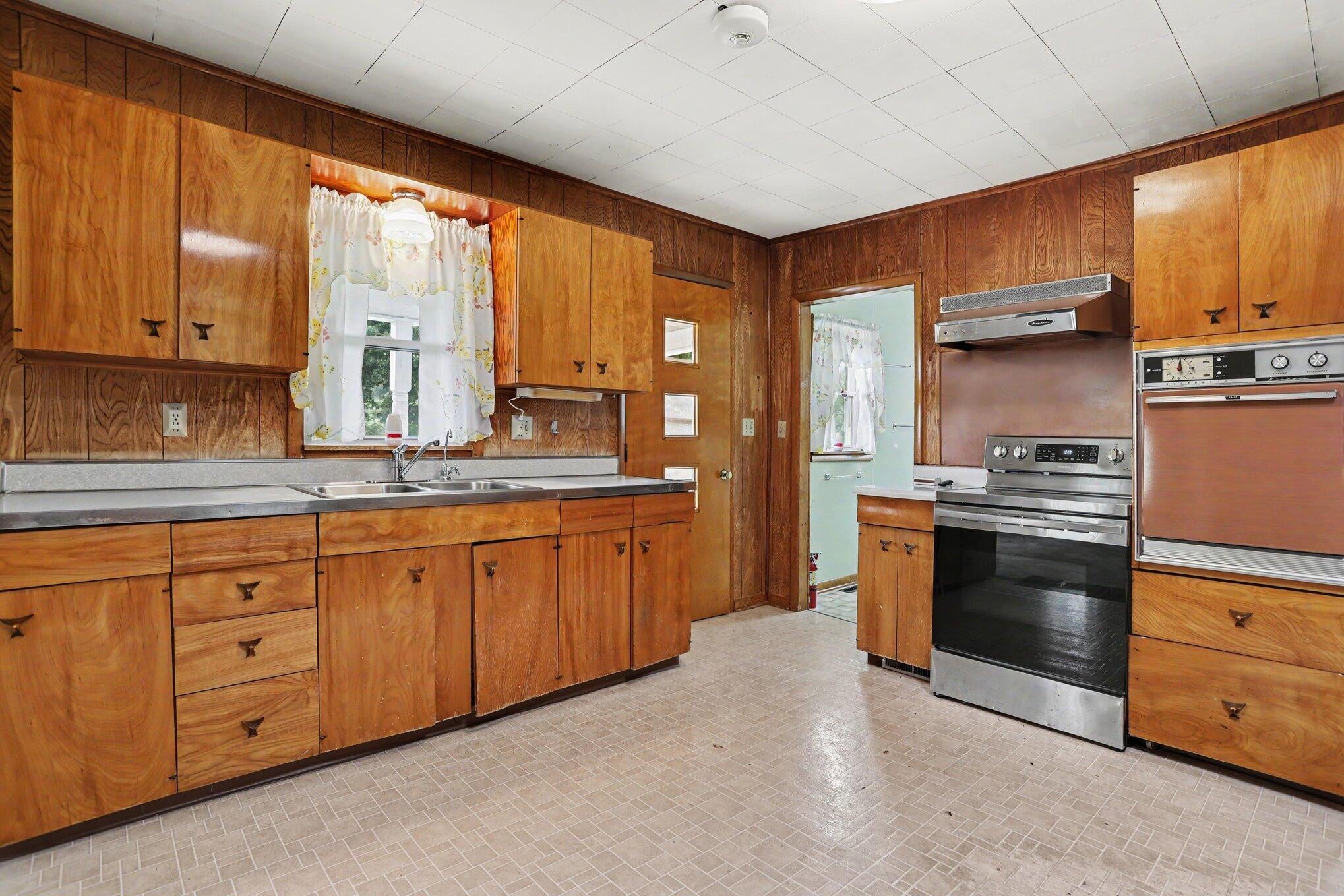 4407 Andrus Road