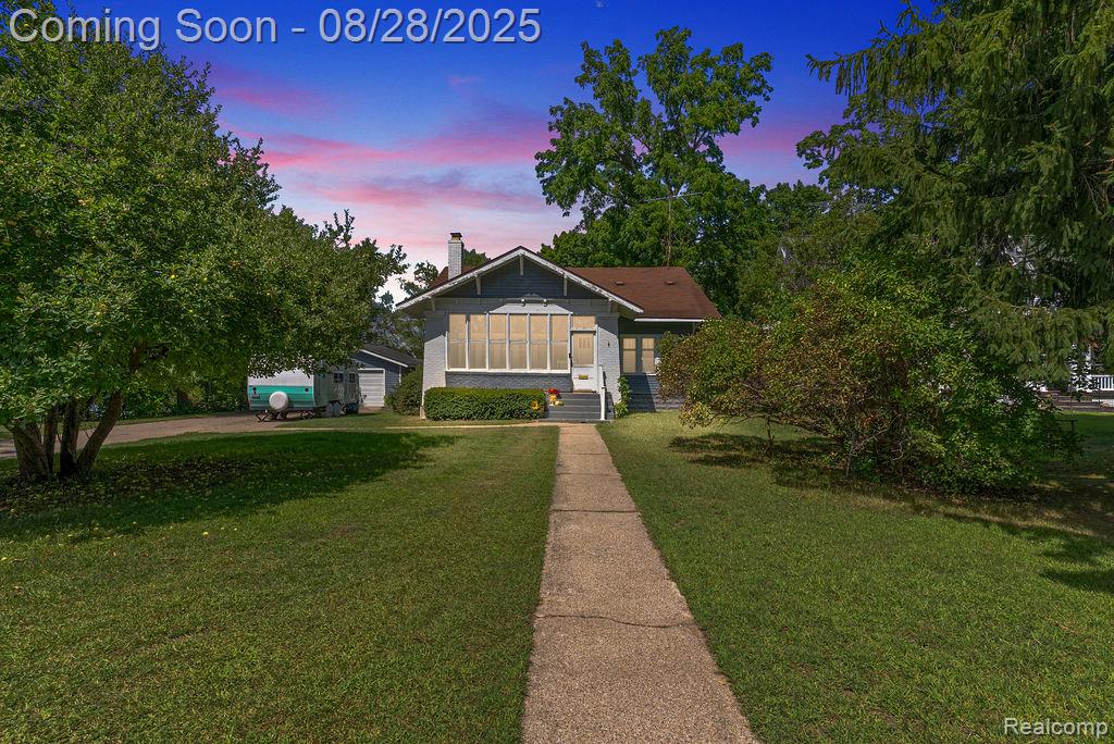 411 E Maple Street