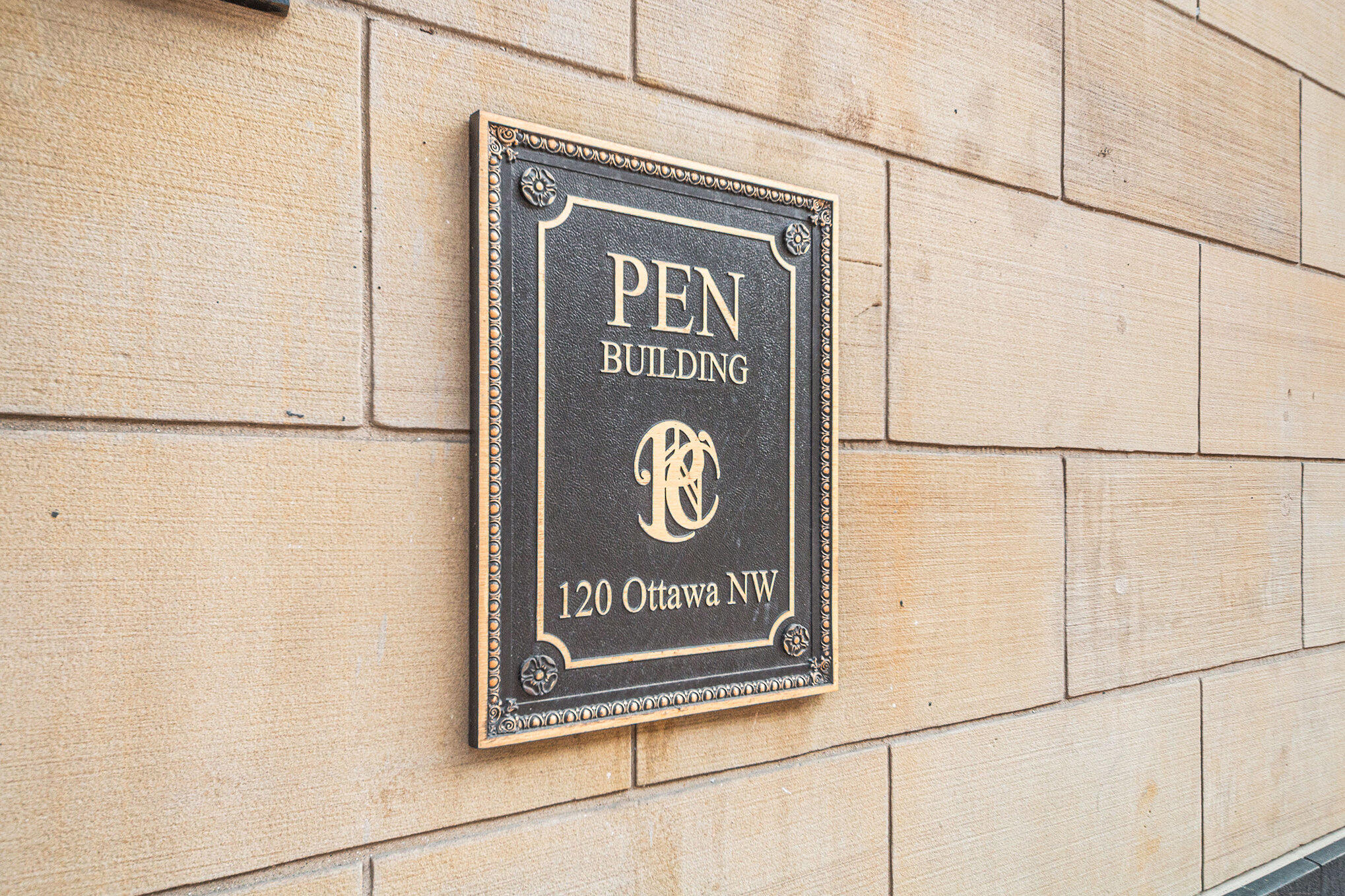 120 Ottawa Avenue NW