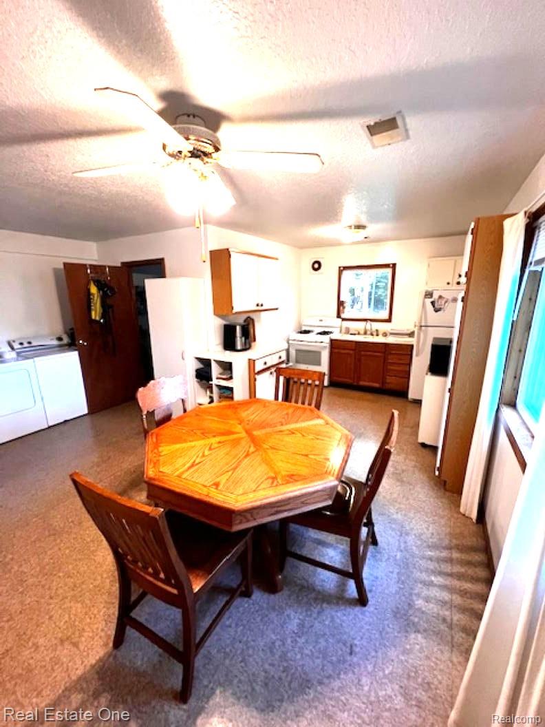 7948 E Cedar Lake Drive