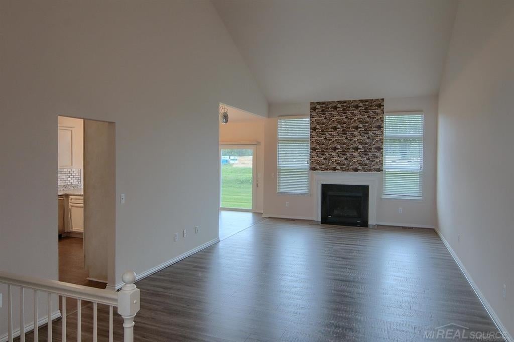 30496 Berghway Trail