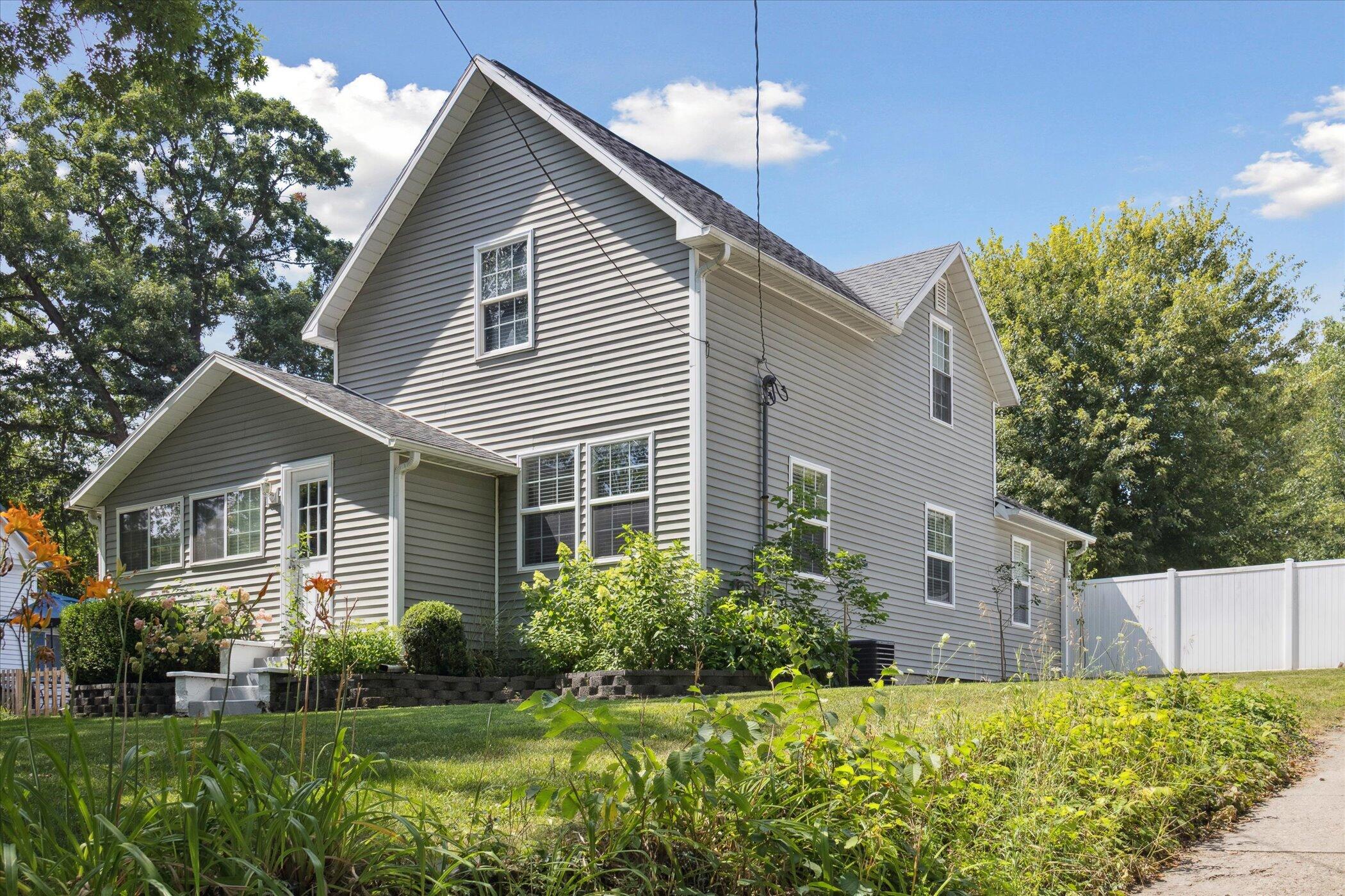 1232 W Main Street