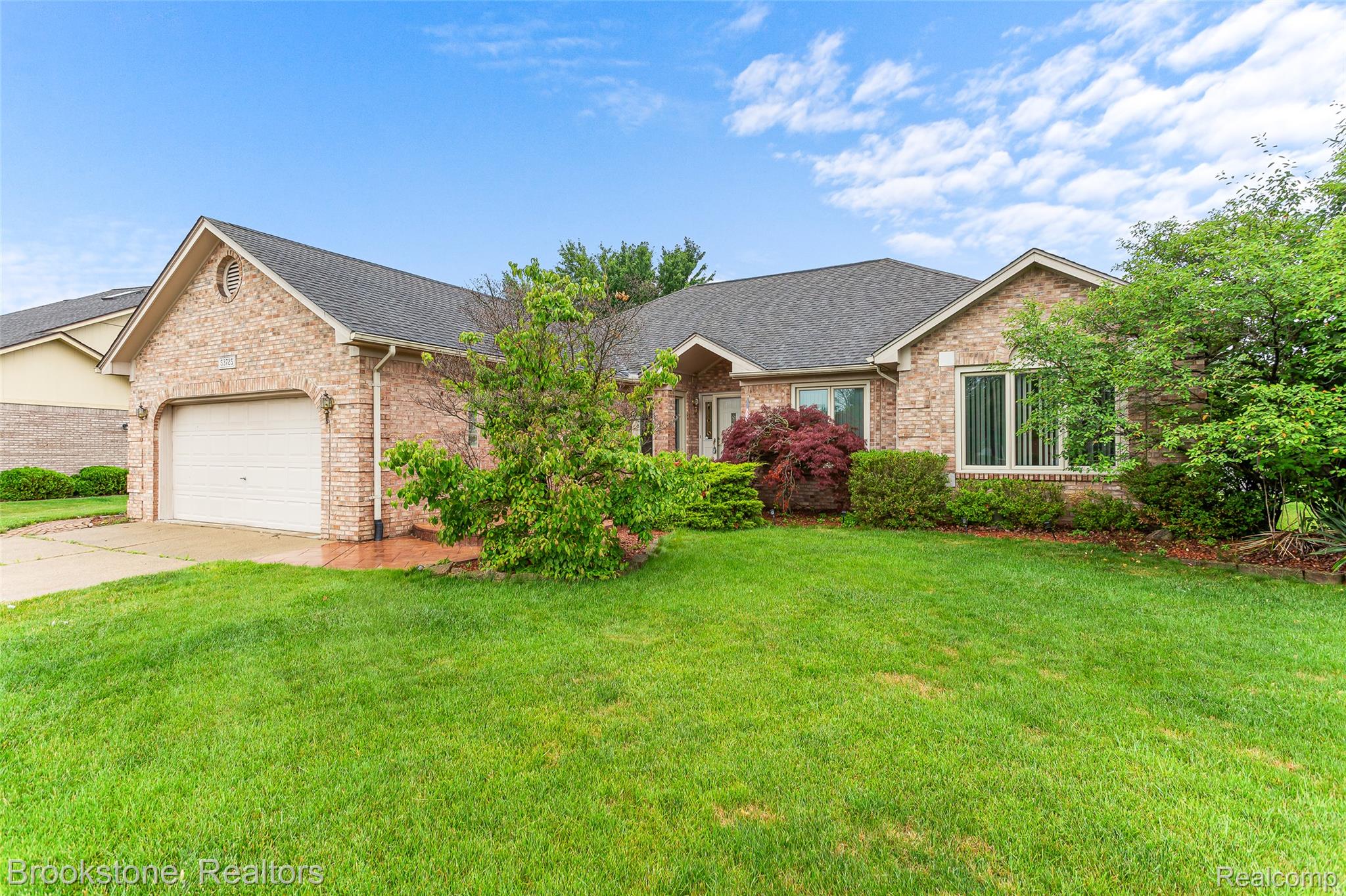 53725 ARABIAN Trail
