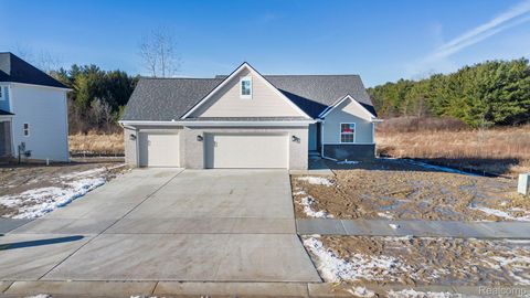 2367 Baltimore Davison City MI 48423