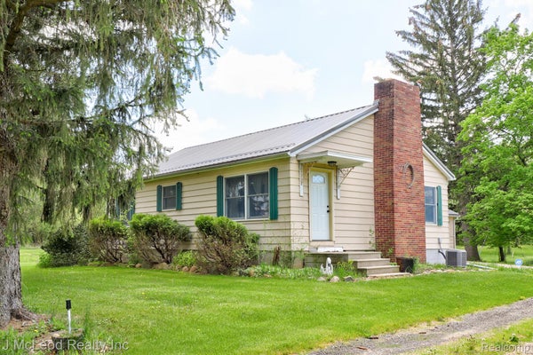 69 W SNOVER RD, MAYVILLE, MI 48744 - Image 8fc82ea246ec0cbb55efe7a26386e4b0/1536937314