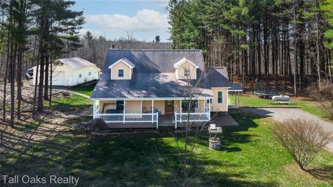 3581 Arivaca Drive Millington Township MI 48746