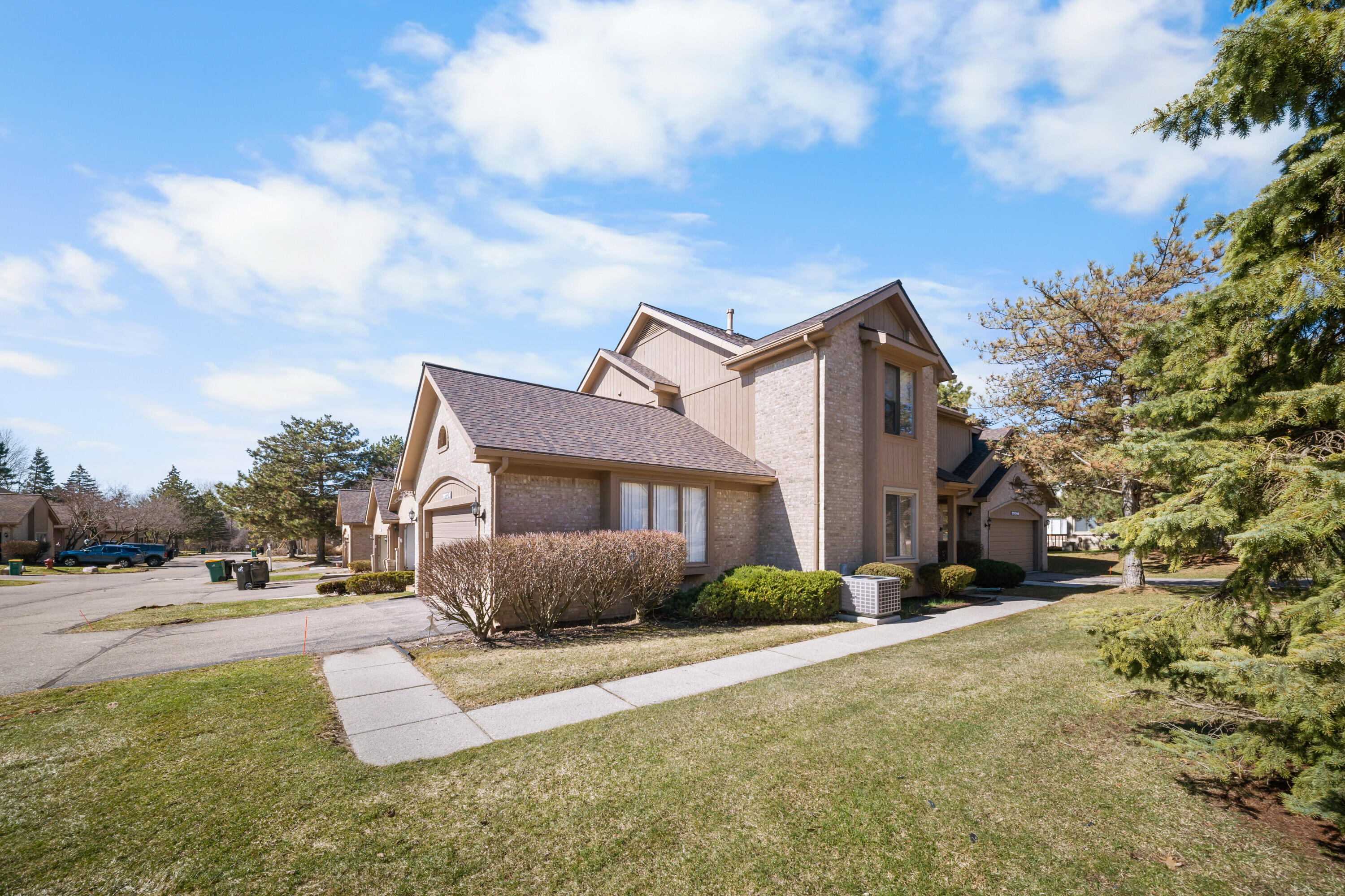 29776 Sierra Pointe Circle