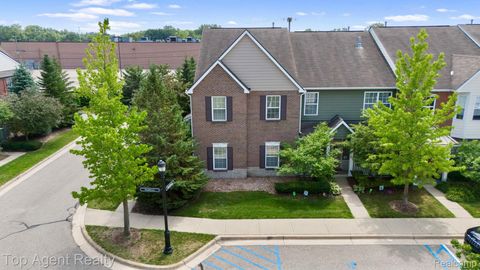 17627 Windflower Drive Southfield City MI 48076